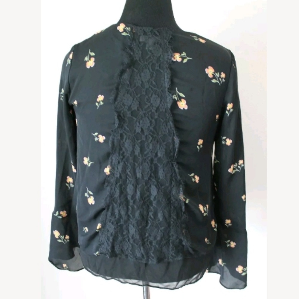 LC Lauren Conrad  Black Pink Floral Shirt Lace‎ - Picture 2 of 4